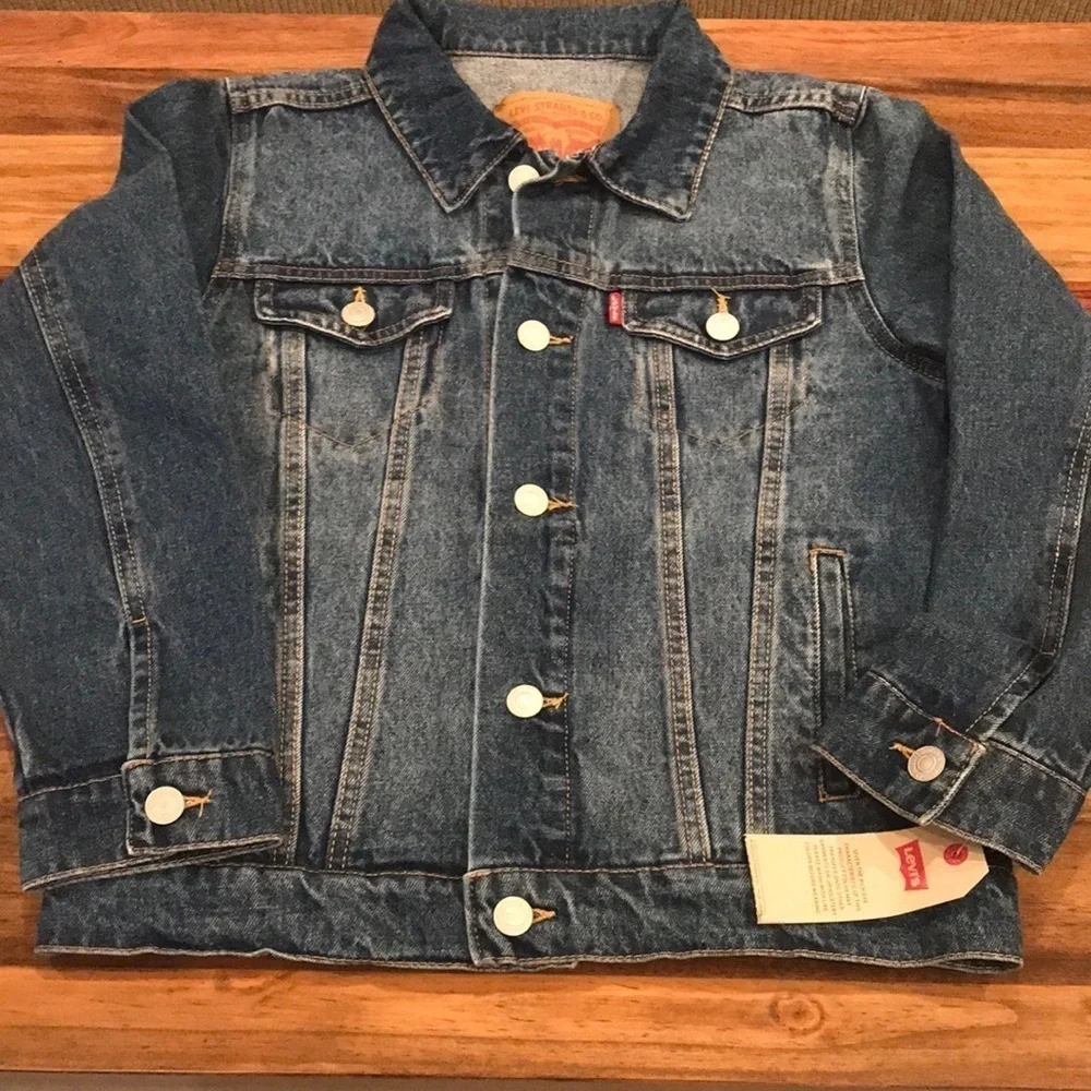 Levi’s new Jean jacket nwt